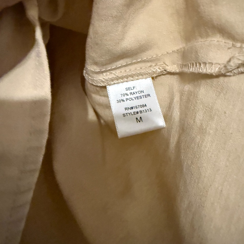 Tuckernuck Top and Shorts Set - Picture 7 of 12